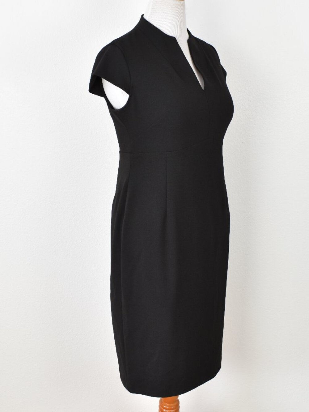 Calvin Klein Cap Sleeve V-neck Sheath Dress Black - 12 - Picture 8 of 9